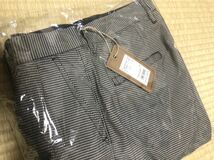 【The DUFFER of ST.GEORGE】2-TUCK ANKLE CUT TAPERED TROUSERS 千鳥 アンクル丈 2タック テーパード パンツ M グレー 新品 タグ付き_画像4