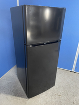 【美品】Haier 2ドア冷蔵庫 JR-N130B 2022年製 通電確認済み 高さ調整可能トレイ 耐熱性能天板 強化ガラストレイ 高年式! コンパクト_画像1