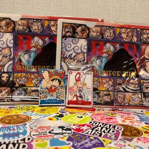 ONE PIECE FILM RED 特典　クリアファイル、ワンピースカード