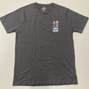 BILLABONG ビラボン Tシャツ メンズ Lサイズ グレー プリント 未使用 半袖 レギュラーフィット