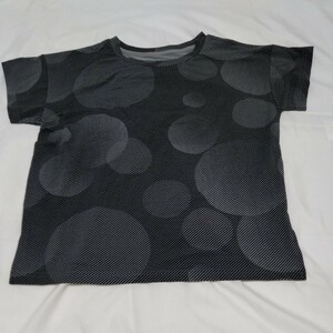 GU sports メンズｓ　黒系　裾スリット有り