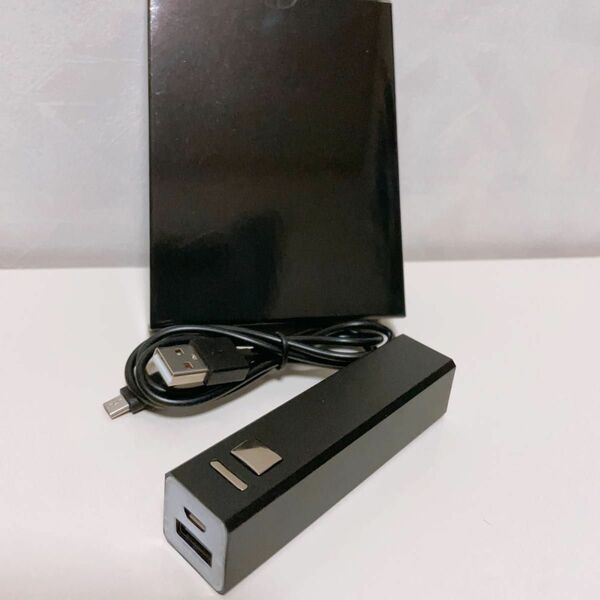 補助充電器　モバイルチャージャー2200 パソコン USB iPhone