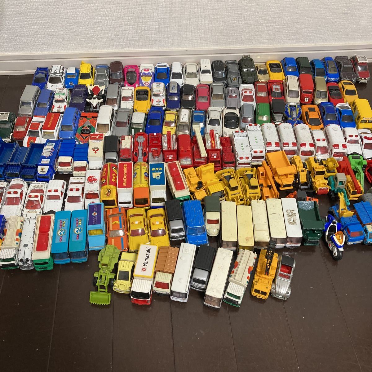 2023年最新】ヤフオク! -大量セット(トミカ)の中古品・新品・未使用品一覧