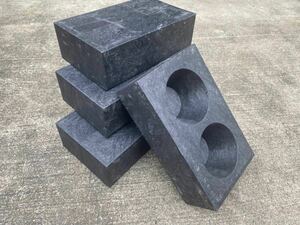 樹脂ブロック　未使用4個セット ユニットハウス・プレハブ基礎等に　 175mm×295mm×厚90mm 耐圧 土台　管理1F 2