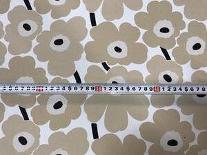 ウニッコ(ミニ)柄/アイボリー　マリメッコ　marimekko　壁紙クロス　プリント　のりなし　カルトナージュ　１００.５㎝巾x５０㎝　送料無料