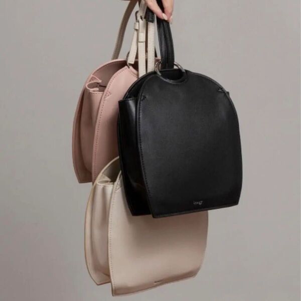 【lawgy】 round hook shoulder bag
