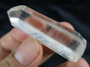 ｃ　水晶31　結晶　鉱物　酸化ケイ素 / 水晶 晶洞 貴石 宝石 石英 ペグマタイト 天然結晶 パワーストーン 原石 4月 誕生石　美結晶