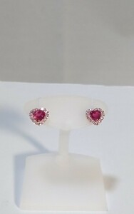 K10(PG) ruby earrings! Heart type. zircon entering. crack equipped.