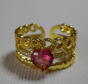 指輪■金色・キュートハート リング■可愛いファッションリング
