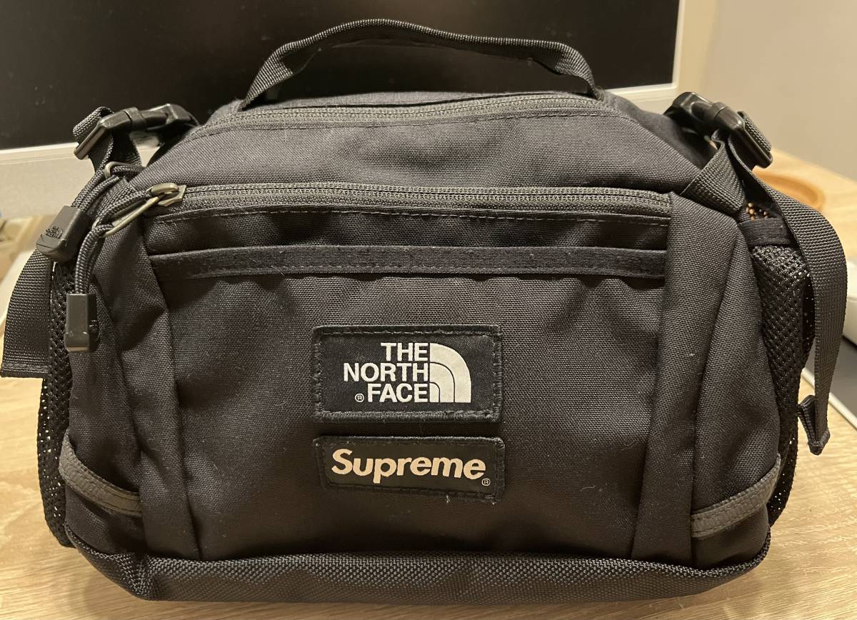 ヤフオク! -「supreme 18aw waist bag」の落札相場・落札価格