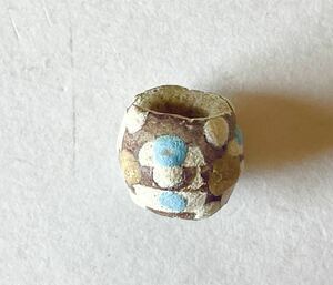中国戦国玉 Faience Eye bead China c.5th-2nd century B.C. h.1.0cm d.1.3cm F