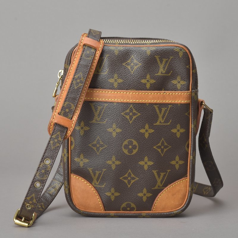 1円 良品 LOUISVUITTON ルイヴィトン モノグラム ダヌーブ ショルダー