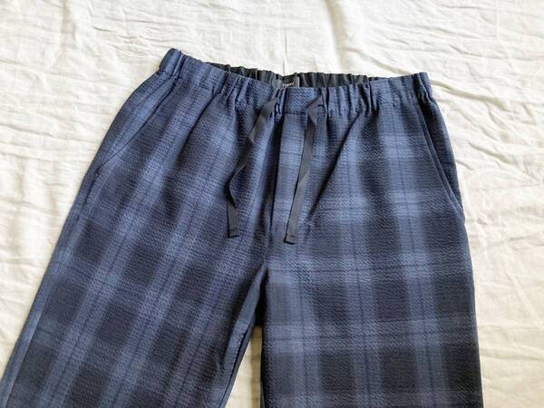 極美品 2.7万 theory セオリー SEER PLAID LUMO Z チェック柄 総柄 シアサッカー シルク ウール イージー パンツ XS 紺 ネイビー ◇12