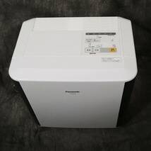 Panasonic　気化式加湿器 FE-KFE15-W （木造25畳 プレハブ洋室42畳）_画像2