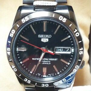 セイコーimport SEIKO 5 セイコーファイブ 自動巻き 海外モデル SNKE03KC メンズ ブラック：裏蓋スケルトン