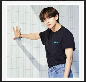 BTS FILA V テテ テヒョン Tシャツ