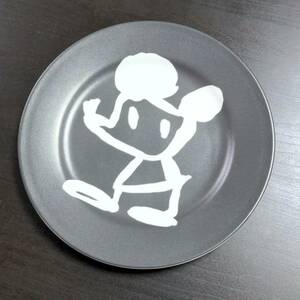 #1グレー■ハビエル・マリスカル　23cmプレート■キャラクター デザイン皿 丸皿