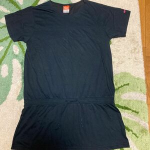 値下げ　NIKE M テニス　フィットネス　Tシャツ