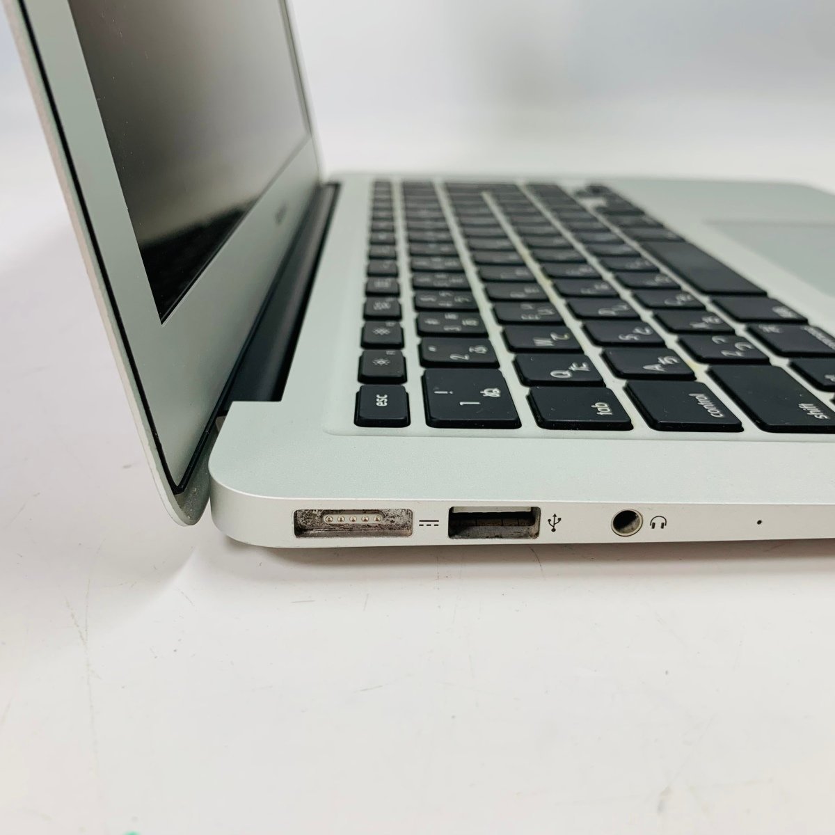 JChere雅虎拍卖代购：動作確認済みMacBook Air インチEarly