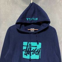 STUSSY × champion ステューシー×チャンピオン REVERSE WEAVE 青単色タグ センター ビッグロゴ スウェット パーカー フーディ size.S 紺_画像2