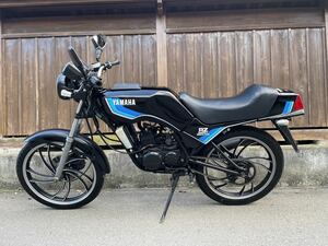 RZ50 前後タイヤ新品!! 1hk 前期 初期 検)5r2 旧車 tzr50 ns1 エイプ モンキー 2スト YAMAHA RZ250