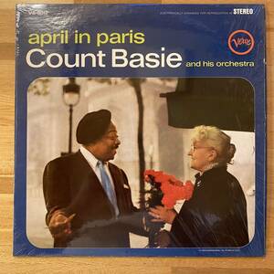 レコード ☆★ 中古 Count Basie April In Paris ※他１枚での出品のレコードとのみ４枚まで同梱可 April In Paris