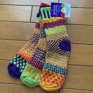 solmate socks ソルメイトソックス　マルチカラー　キッズソックス　Lサイズ(9-11歳　21-21.5センチ)