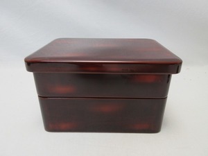 I07064 【 美品 懐石道具 輪島塗 木製溜塗 二段弁当 仕切り付 紙箱 】 検) 茶道具 重箱 蓋付容器 漆芸 和食器 和物 会席 茶会 お花見ⅰ