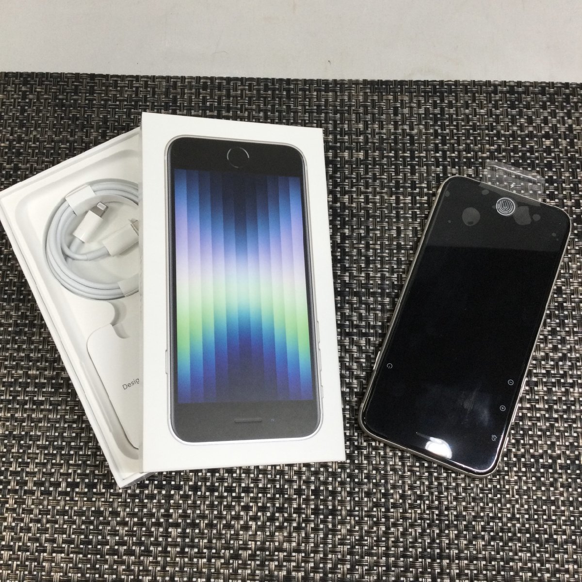 2023年最新】ヤフオク! -iphone se 第3世代 128gbの中古品・新品・未