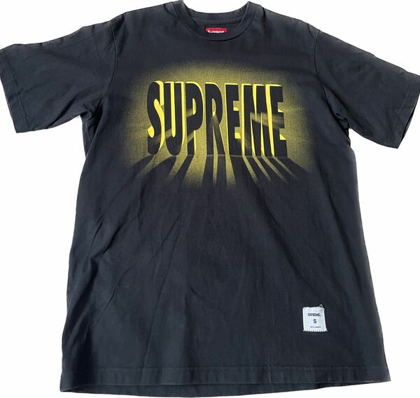 supreme シュプリーム