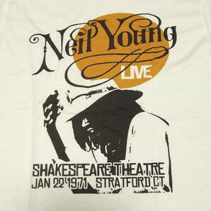 新品 【Neil Young】ニールヤング 1971 Live Vintage Style プリント Tシャツ L // ハーヴェスト ロックTシャツ クレイジーホースの画像2