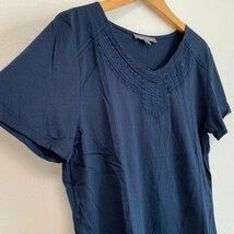 Laura Ashley ローラアシュレイ 刺繍柄 Tシャツ L 紺 レディース 夏 美品_画像4