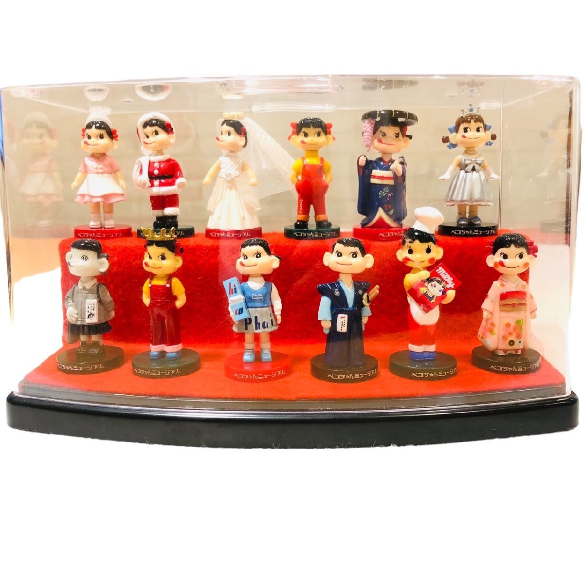 ヤフオク! -「ペコちゃん人形」(フィギュア) の落札相場・落札価格