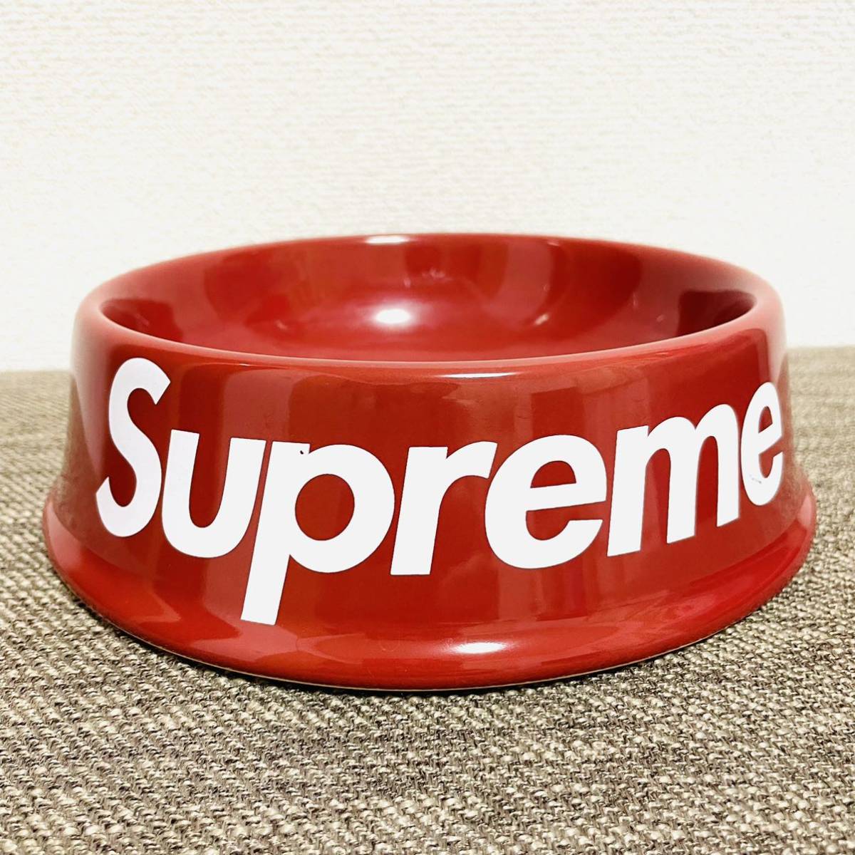 ドッグボウル supremeの値段と価格推移は？｜1件の売買データから