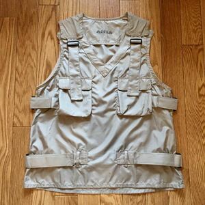 新品 GGG Tactical Vest スリージー プルオーバー型タクティカルベスト Mサイズ ベージュ 米軍 SWAT BDU 特殊部隊 戦闘服 ミリタリーベスト