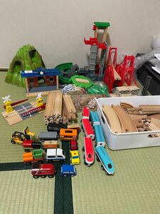 木製電車、車、レールセット(BRIOその他)