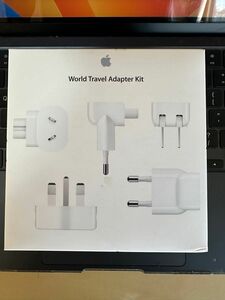 未開封　Apple World Travel Adapter Kit