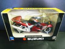 1/12 スズキ GSX-R1300R ハヤブサ SUZUKI GSX R1300R 隼 HAYABUSA　GSX1300R レッド／ブラック　2005 鈴木自工 　ニューレイ NewRay_画像1