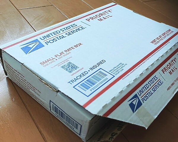 段ボール　USPS priority mail 12枚