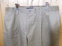 a107◆DOCKERS SIGNATURE KHAKI チノパンツ◆w34 ドッカーズ リラックスフィット ツータックチノパン ジップフライ ベージュ色 5H_画像2