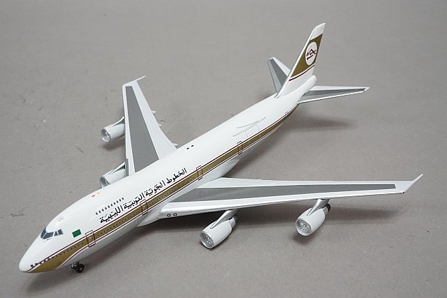 注目ショップ 747−200 BOEING NCA ソリッドモデル 台座付き 値下げ