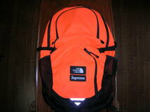 送料無料 美品 正規品 Supreme The North Face pocono backpack power orange_画像3