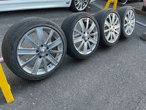 VENERDI ヴェネルディ。２１５／４５R17。７JJ。5穴。PCD１１４．３（トヨタVOXYに付いてました）、4本セット。_画像1