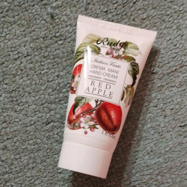 ルディ イタリアンフルーツ Hand Cream ハンドクリーム Red Apple