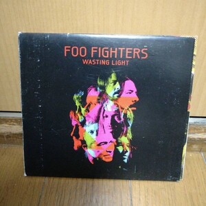 CD FOO FIGHTERS / WASTING LIGHT 　アルバム　送料格安　管理番号：00004