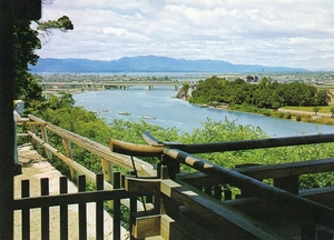 【古いカラー絵はがき】石山寺・月見亭より琵琶湖を望む 