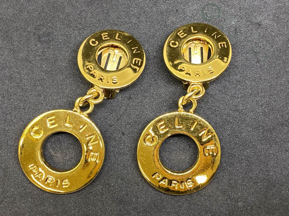 ヤフオク! -「celine イヤリング」の落札相場・落札価格