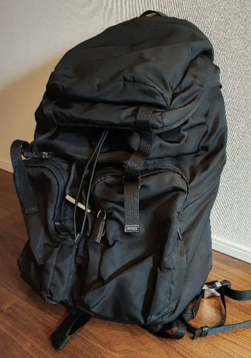 ヤフオク! - プラダ(かばん、バッグ)の中古品・新品・古着