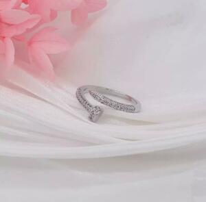 269 silver925 釘型リング さびにくい czダイヤ ジルコニア ジュエリー アクセサリー インポート 韓国 宝石 ブライダル 結婚式 カジュアル