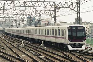 鉄道写真　東京地下鉄（東京メトロ）　半蔵門線　08系　Lサイズ　ネガ・データ化